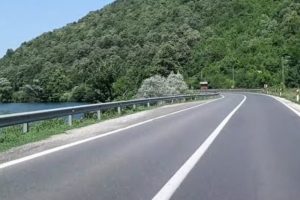 Road from Bihać to Bosanka krupa