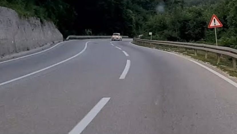 Road from Tarčin to Konjic